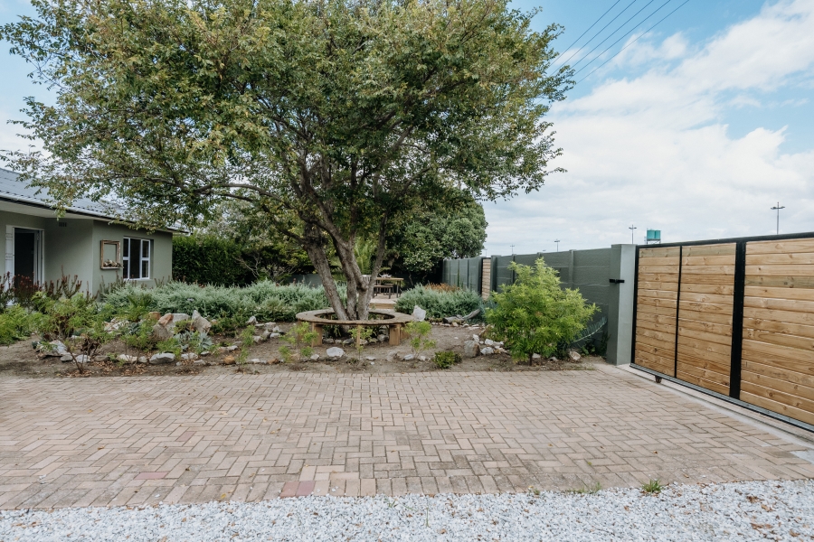 To Let 3 Bedroom Property for Rent in Westcliff Western Cape